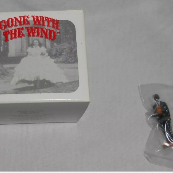 Gone With The Wind Pork Miniature Figurine - Picture 5 of 5